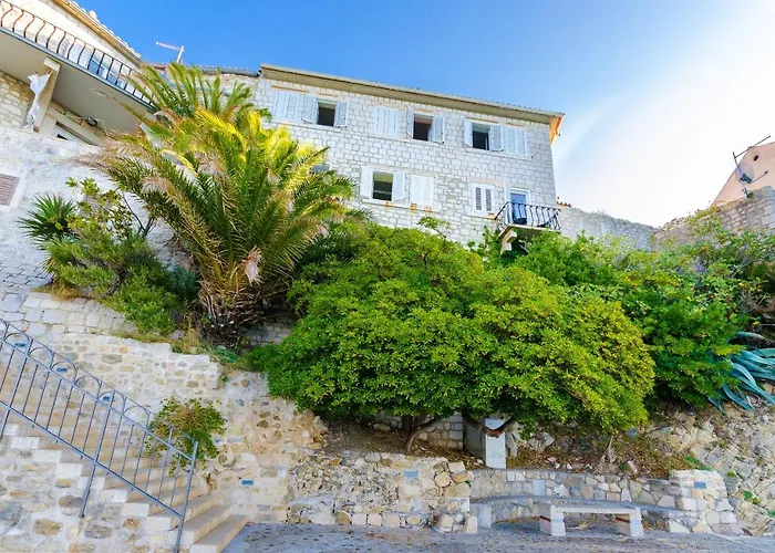 Vendégház Sonja P Rab Town