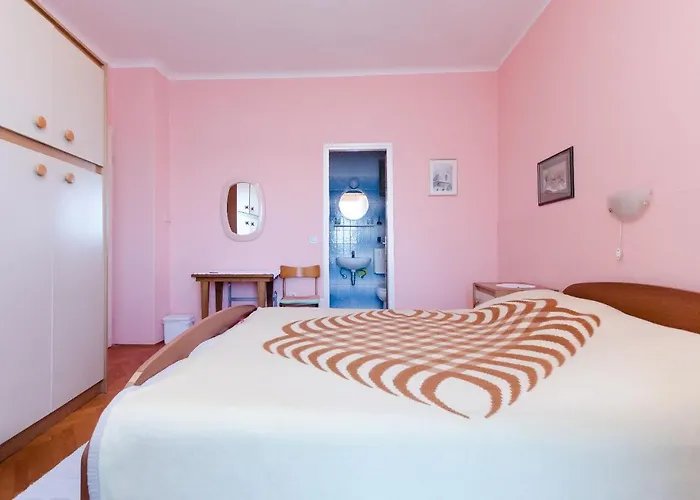 Vendégház Sonja P 2*